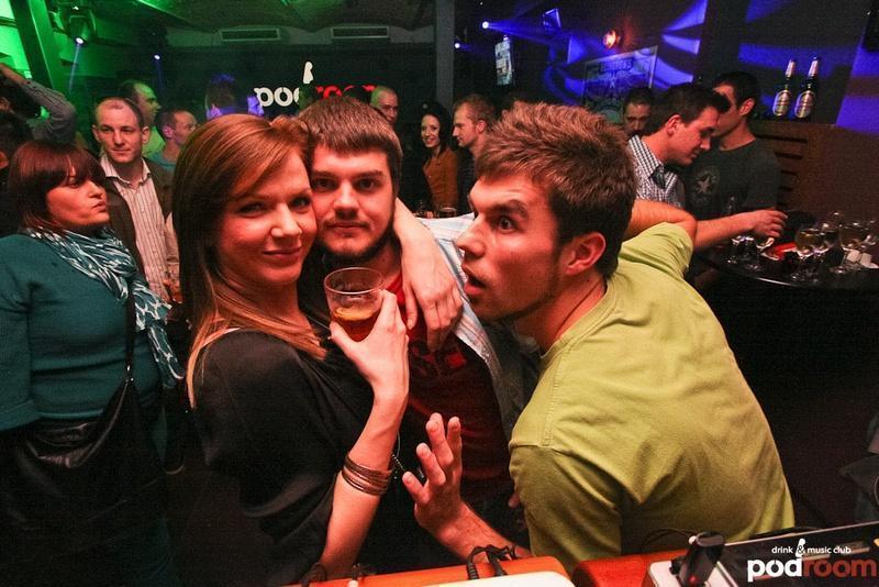 slika0003 Podroom (Subota, 17.11. – Pop Mash & House Smash – DJ Nixou)