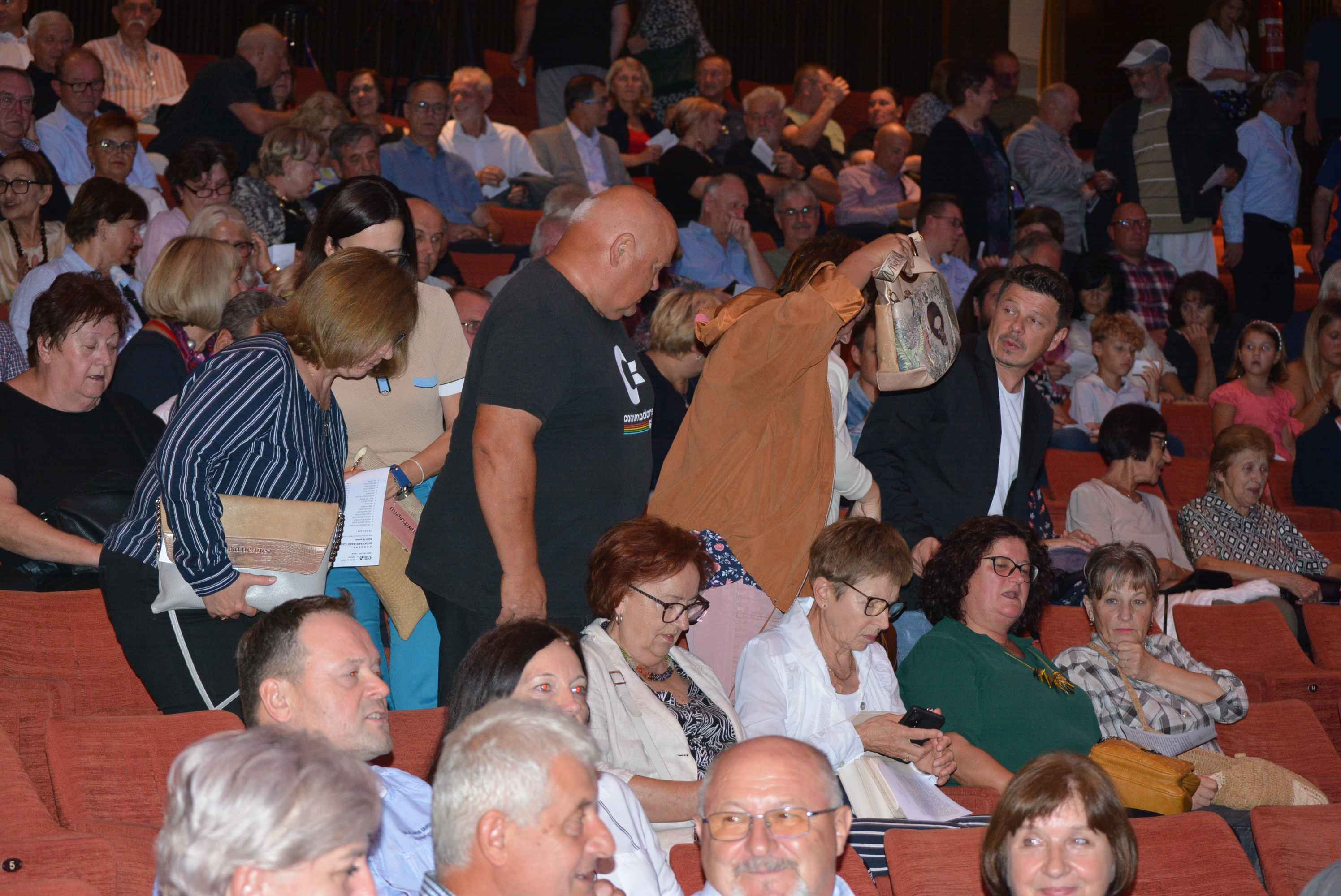 FOTO I VIDEO Dixieland band proslavio velikih 25 godina u glamuroznom stilu, publika ostala očarana