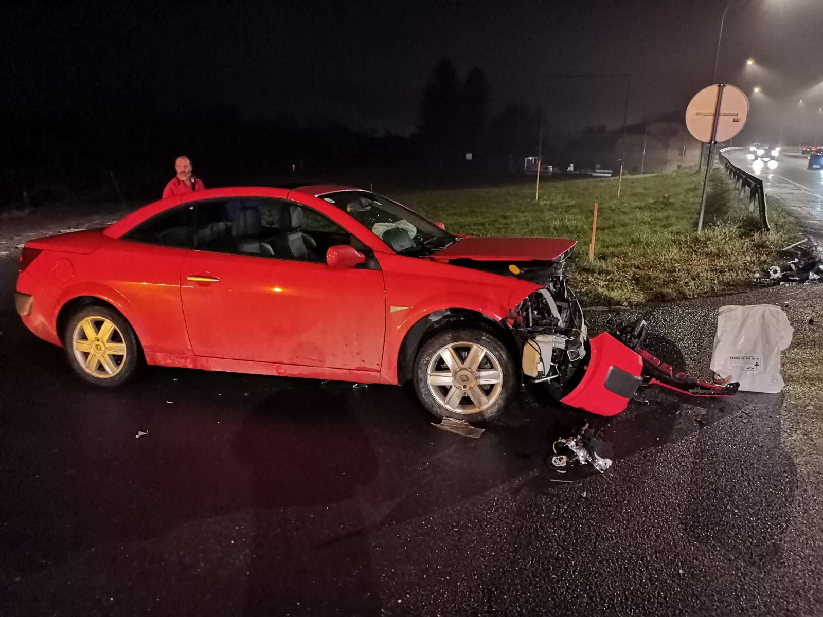 Nesreća u Gornjem Kuršancu: Sudar dva automobila, tri osobe u bolnici