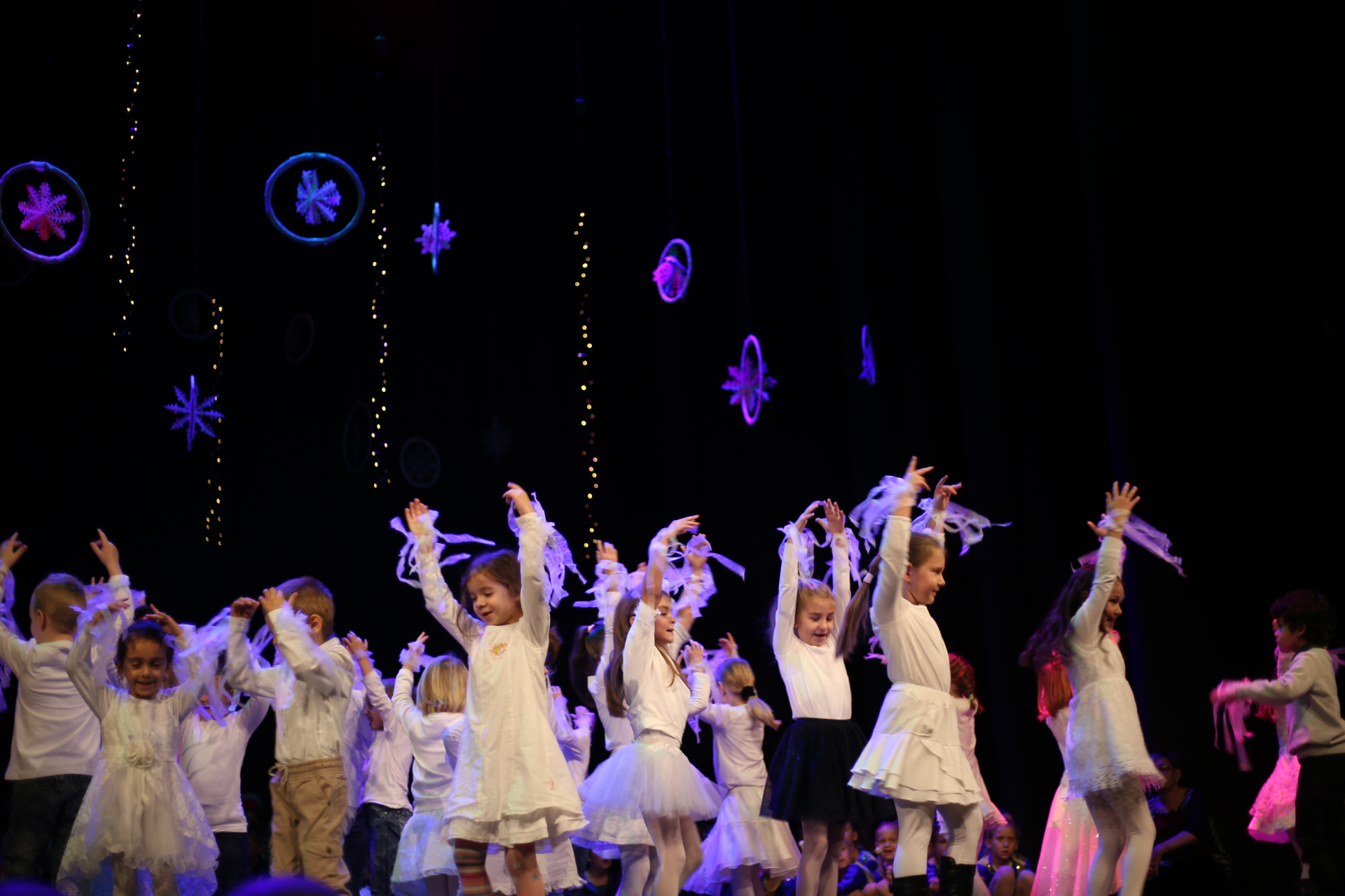 Iz čakovečke blagdanske čarolije izronio Djed Mraz