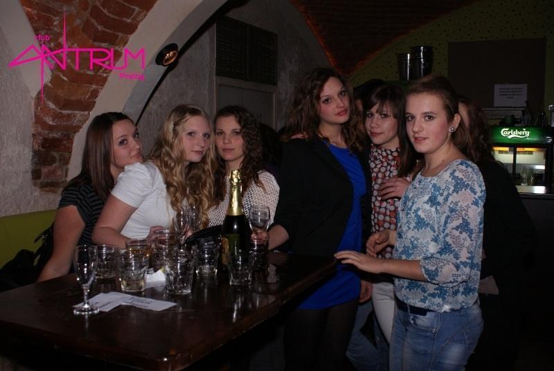 slika0016 Antrum (Petak i subota, 7. i 8.12.2012)