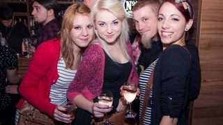 slika0001 Podroom (Petak, 7.12. – Trash & Burn Pin-up Calendar Party – 2. dio)