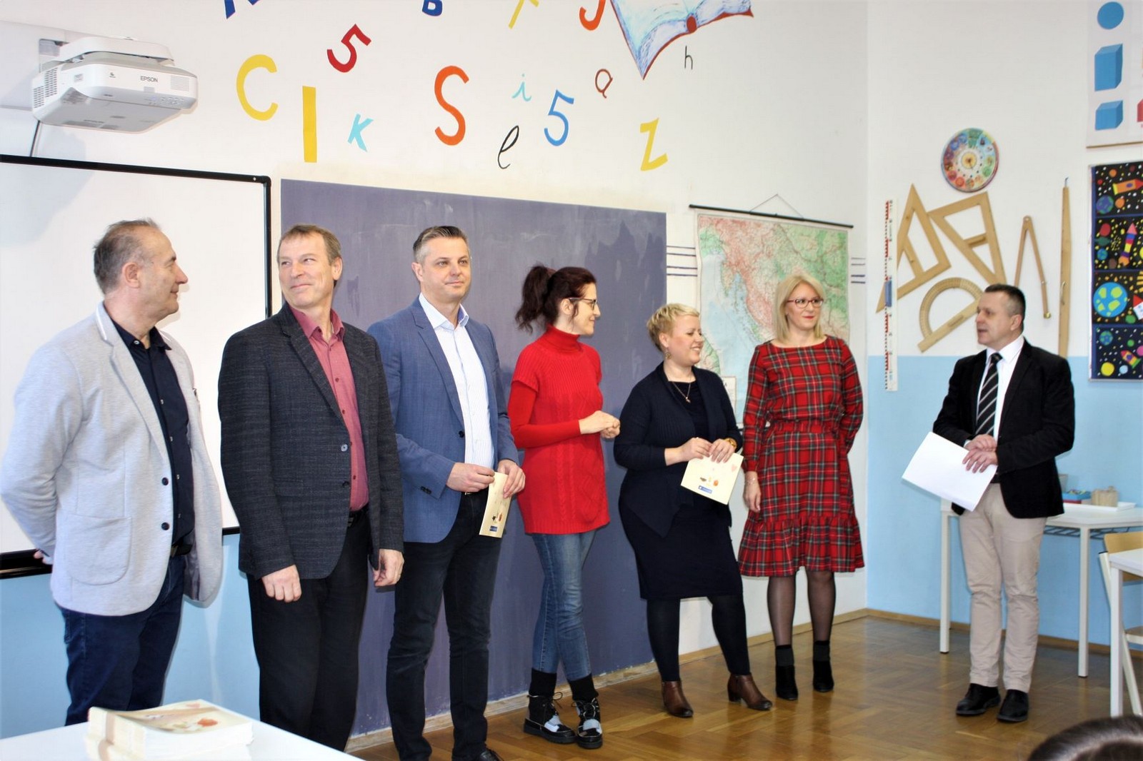 FOTO U I.OŠ Čakovec predstavljena bojanka ‘Volimo životinje’