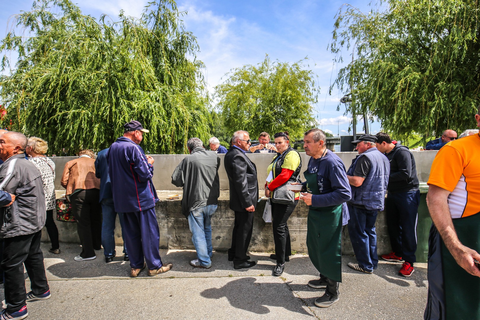 Murskim Središćem jutros se širio miris gulaša i cvijeća