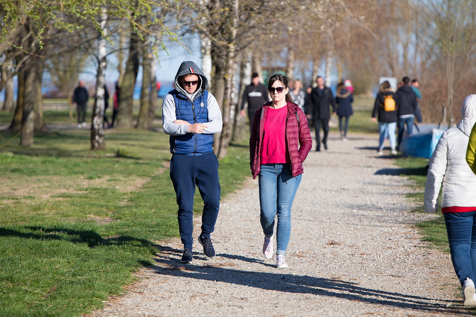 KLIKOM PO MARINI Suncem okupana Marina danas je bila prepuna ljudi!