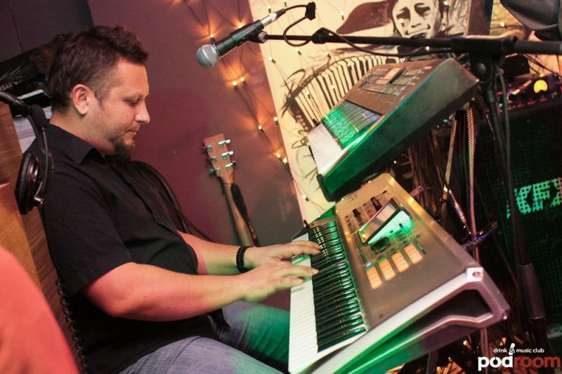 podroom5 Podroom (Petak, 28.12. – Koncert Damira Urbana & Četvorke)