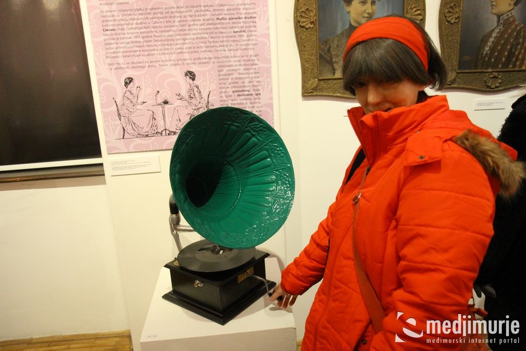 nocmuzejacakovec0101744554