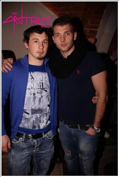 slika0055 Antrum (Subota, 5.1.2013.) slika0055 Antrum (Subota, 5.1.2013.)