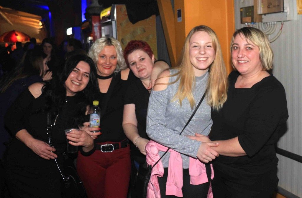 crvenajabukatarapanabandmesapne