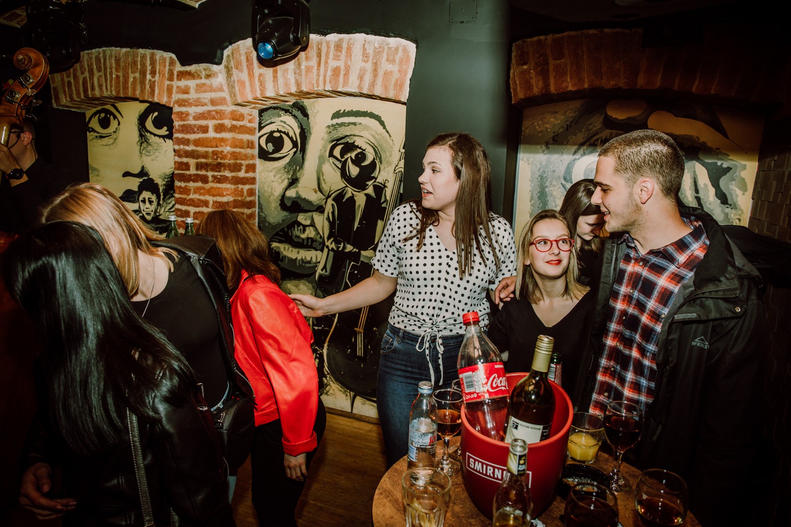 Odlična zabava na Podrumarenju uz TS Kumovi i Vina Tomšić