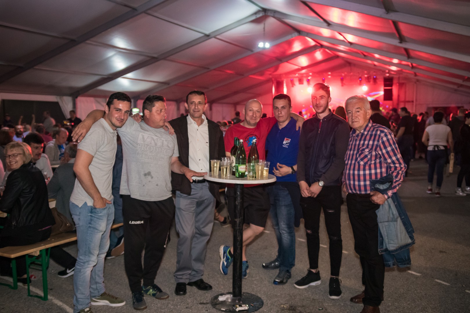 Dražen Zečić atmosferu na Danima šibe i ribe doveo do usijanja