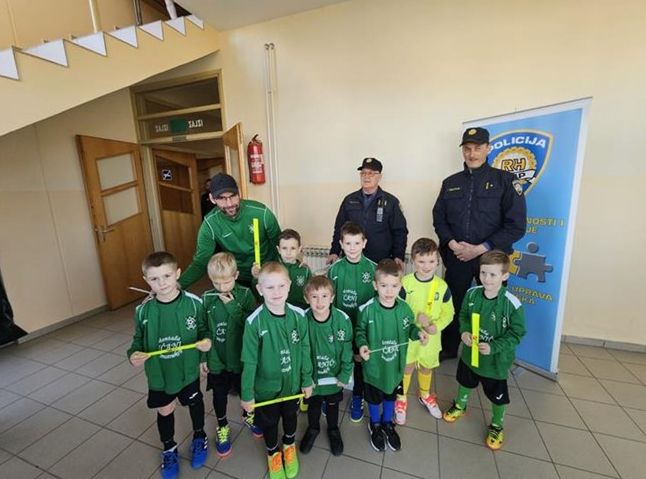 Preventivne aktivnosti preloških policajaca