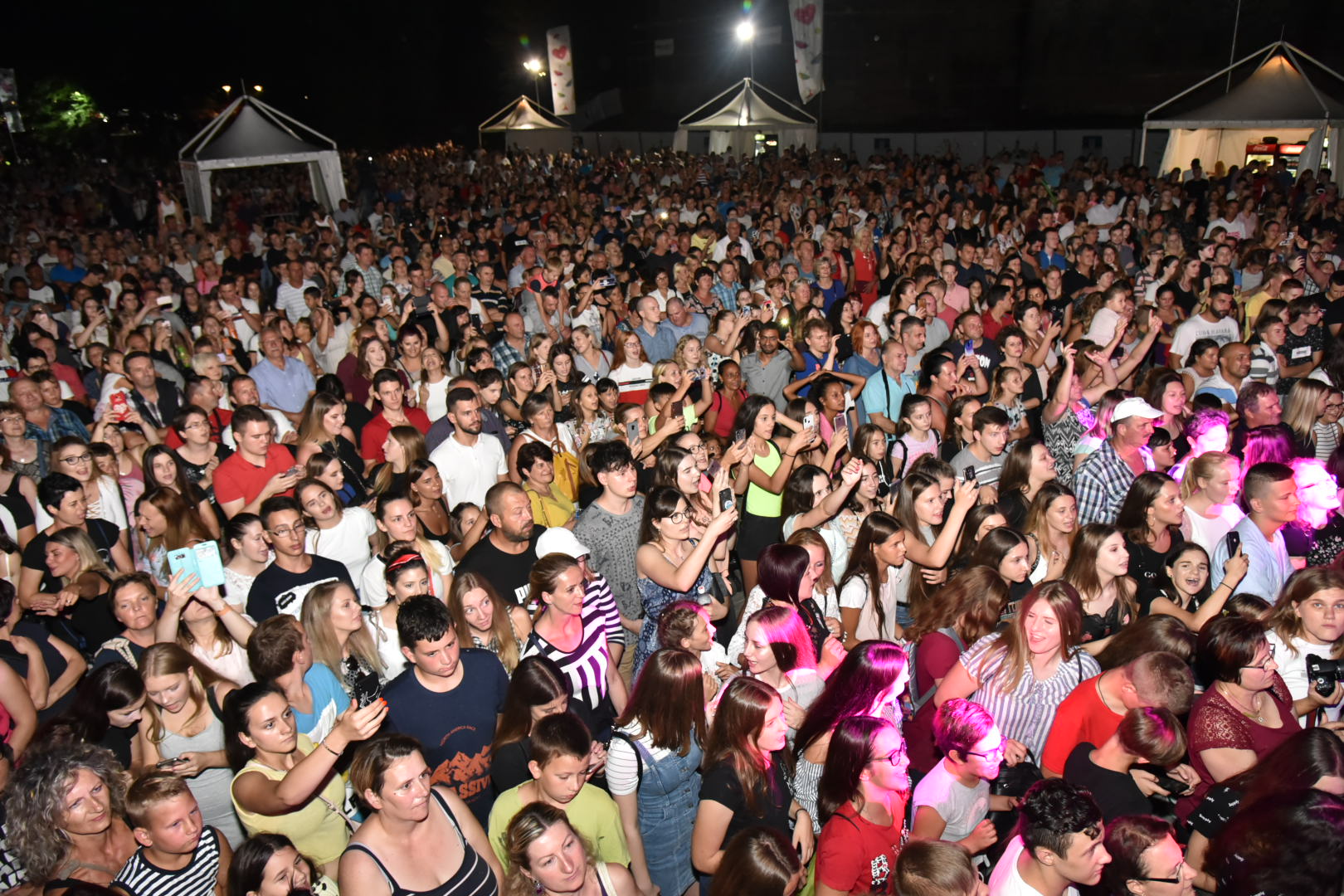 Vrckava Maja Šuput rasplesala publiku u jezeru Staroga Grada