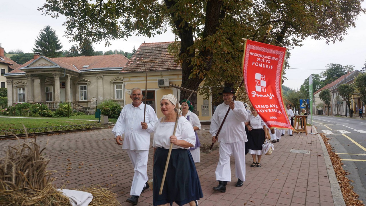 HKD Pomurje na Lendavskoj trgatvi