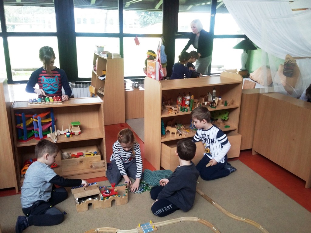 20160301095440459001