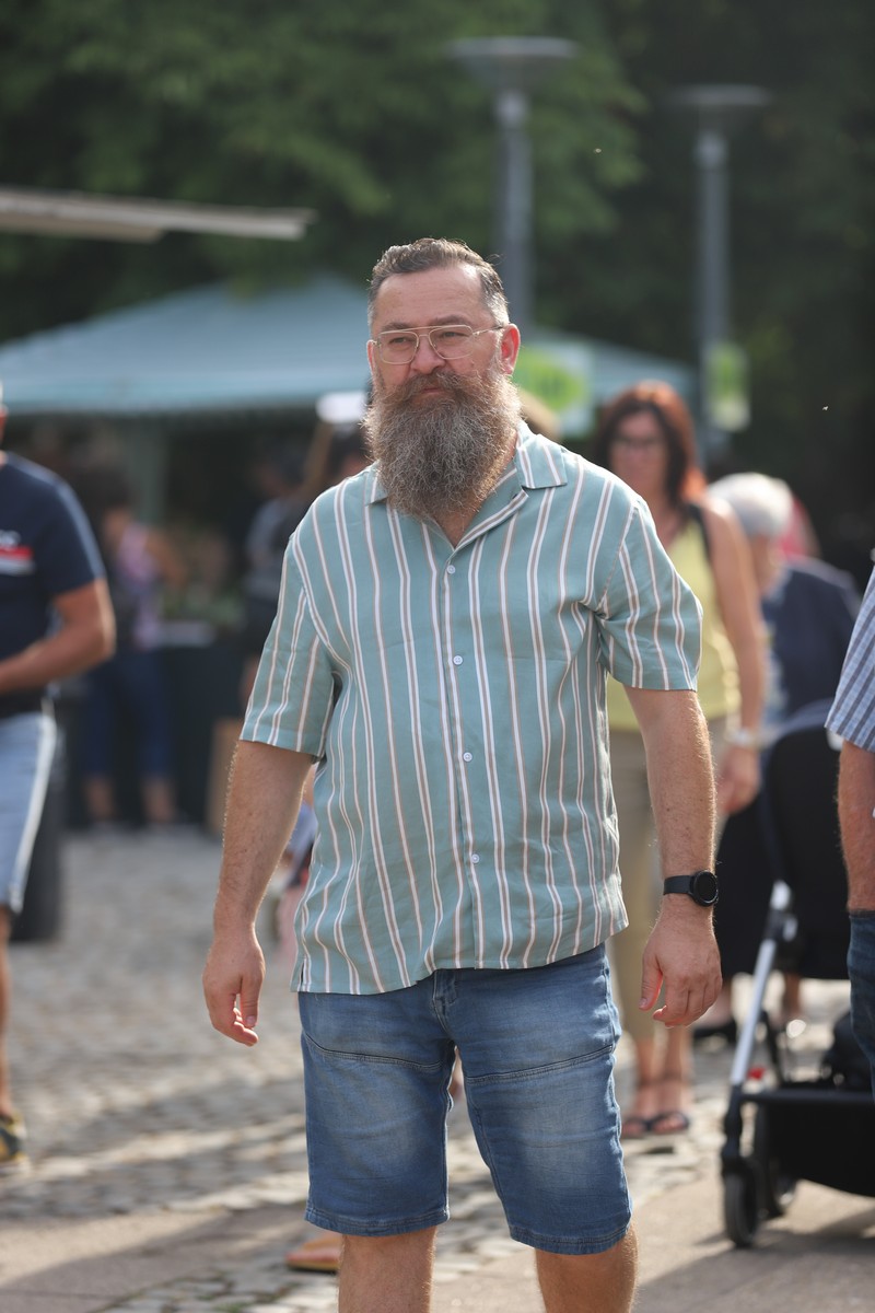 ĐIR PO GRADU Vesela subota u centru Čakovca: Porcijunkulovo je mamac brojnim građanima