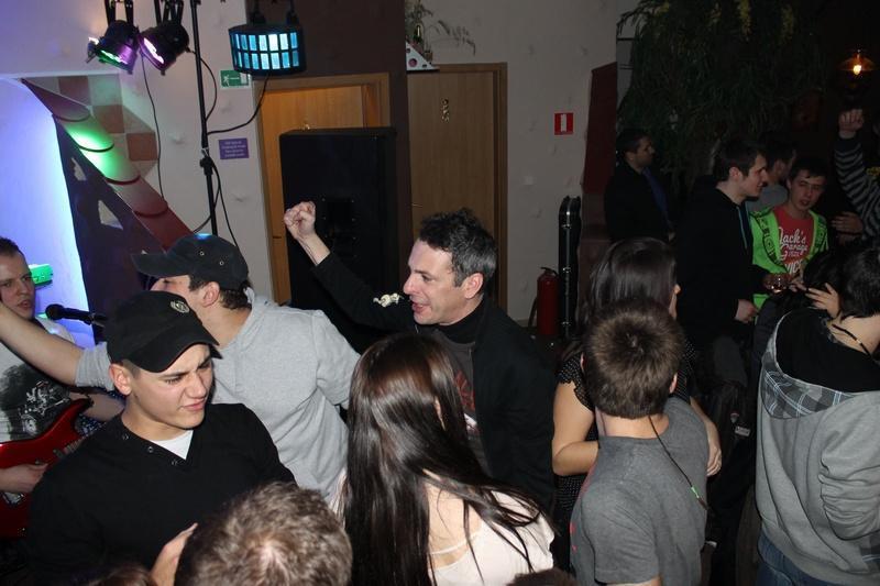 slika0057 Insomnia (Petak i subota, 22. i 23.2.2013 – Gloria Band)