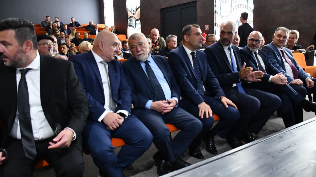 Urbanovo, otvorenje Urbanovo, otvorenje