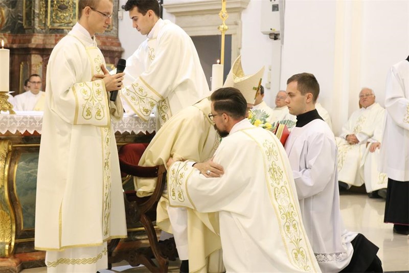 Biskup Radoš zaredio Josipa Špoljarića za đakona