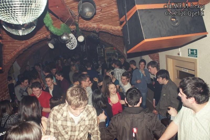 slika0030 Antrum (Petak, 6.1.2012) slika0030 Antrum (Petak, 6.1.2012)