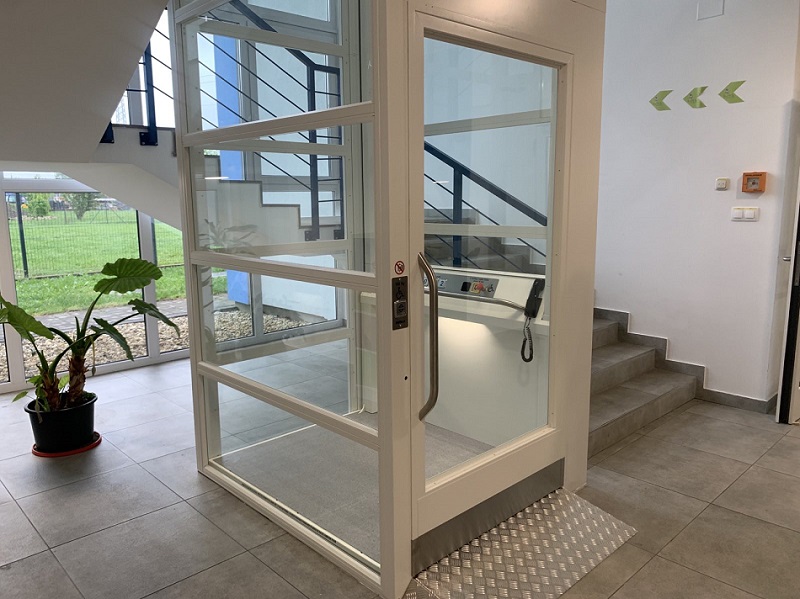 Prelog vertikalna platforma