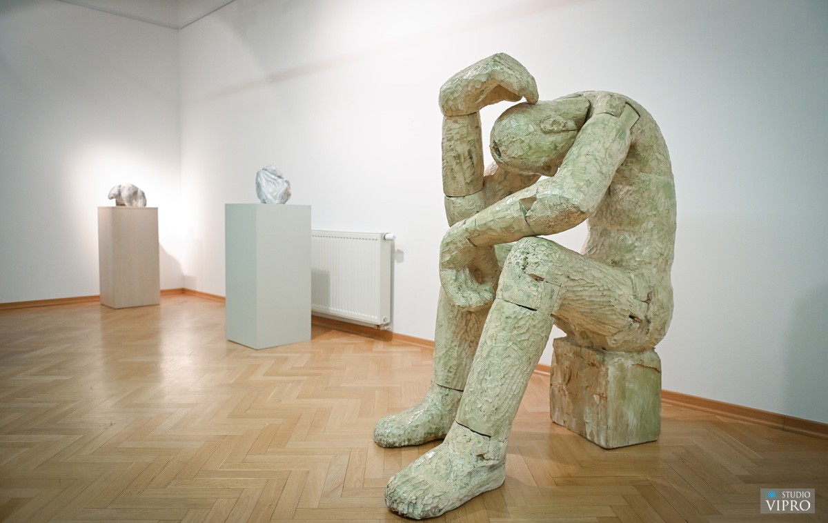 MUZEJ CROATA INSULANUS Otvorena je izložba skulptura Ivana Mladenovića