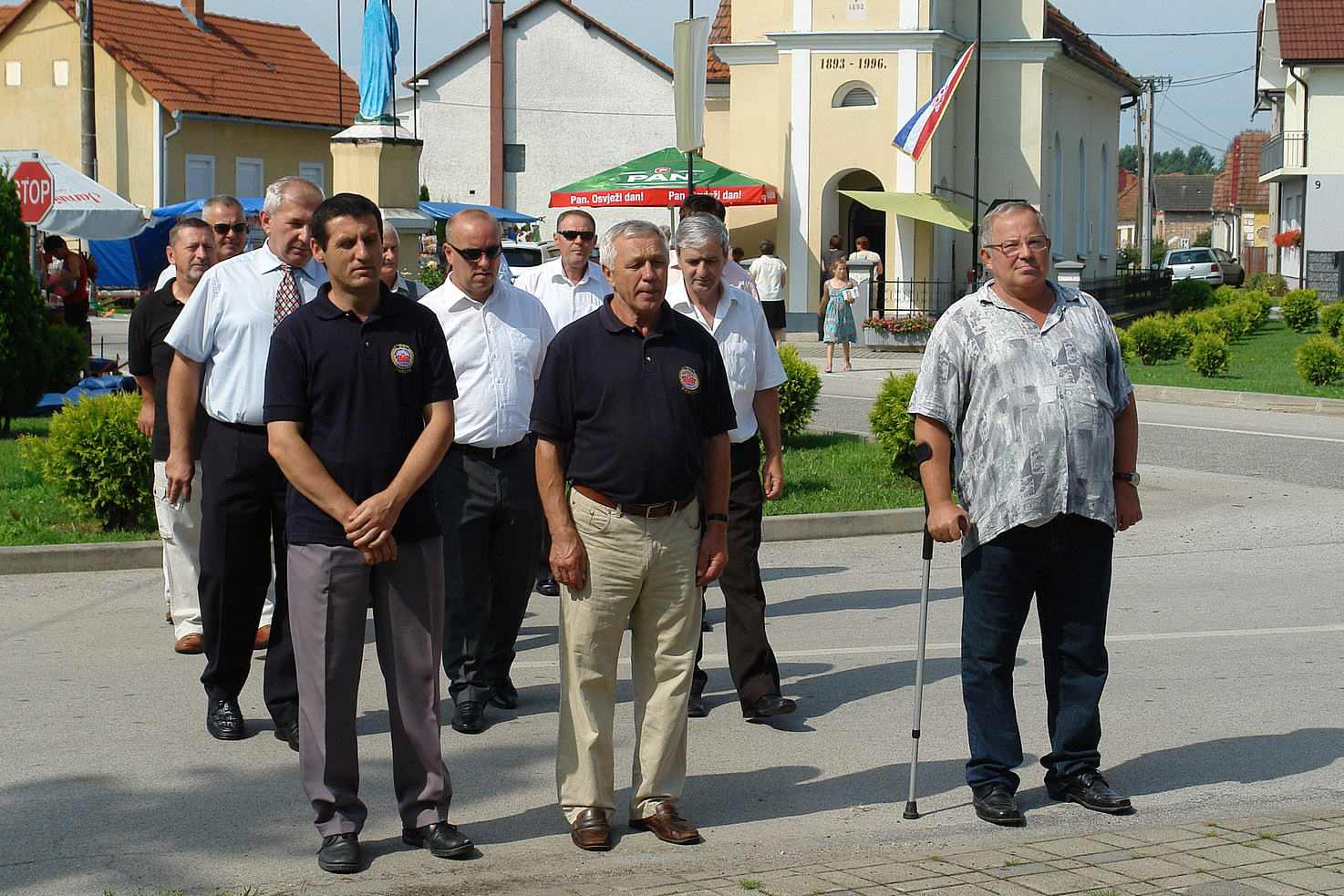 24899458oporovec02408670