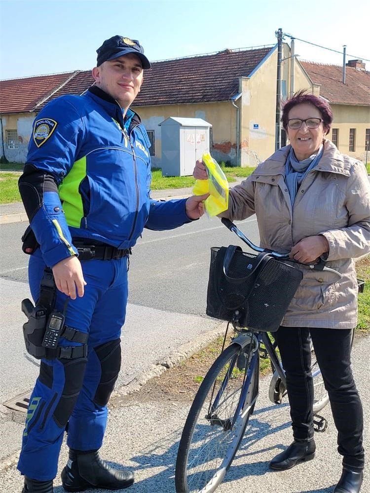 Policija provela akciju ‘Pješaci i vozači bicikala oprez!’