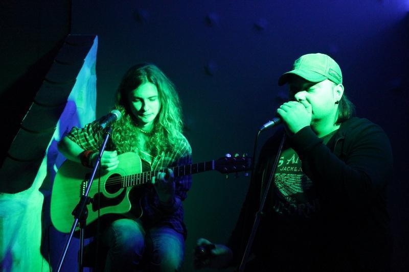 slika0024 Insomnia (Petak, 8.2.2013 – Zibe unplugged)