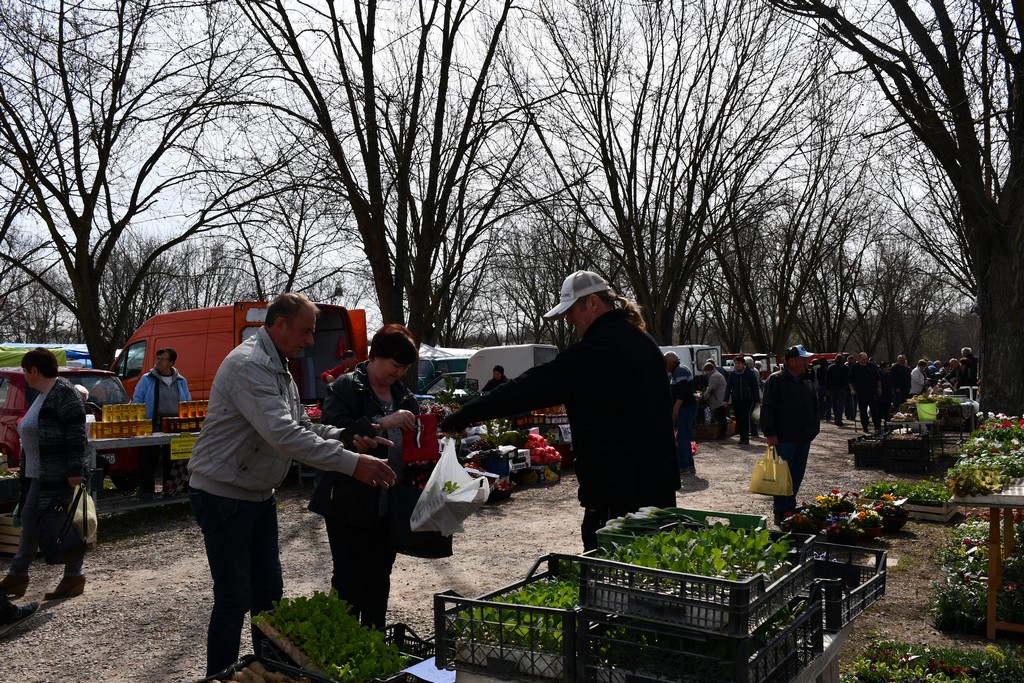 S dolaskom proljeća i toplijih dana živnuo je i čakovečki sajam