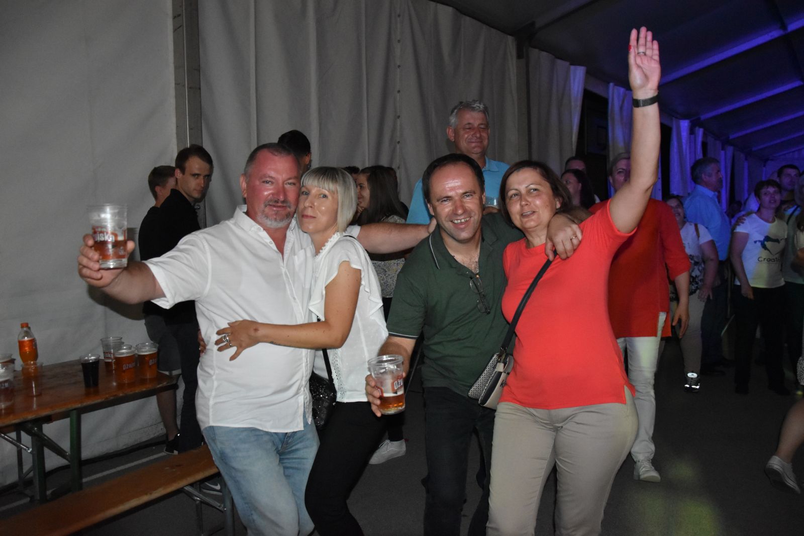 Zlatko Pejaković oduševio Donju Dubravu!