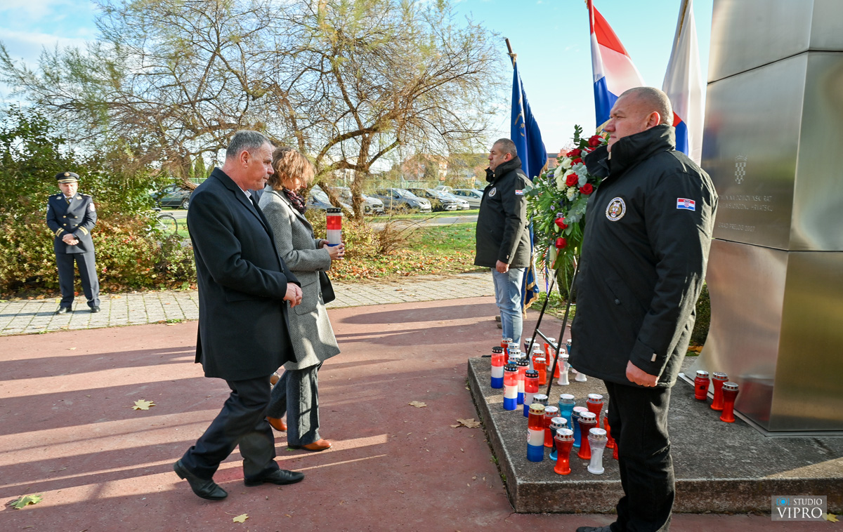 OBILJEŽILI I U PRELOGU Dan sjećanja na žrtvu Vukovara i Škabrnje