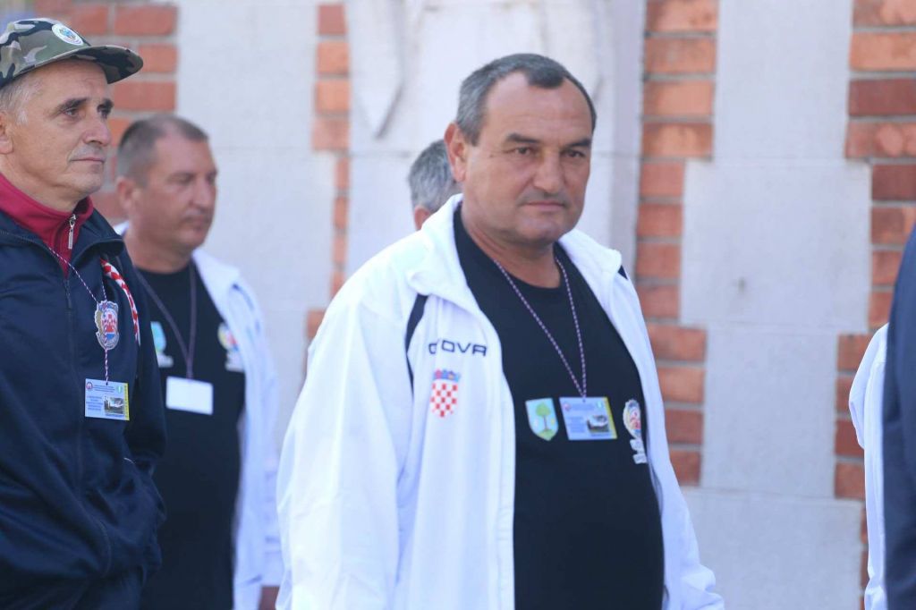 2193173510213070968425829365615