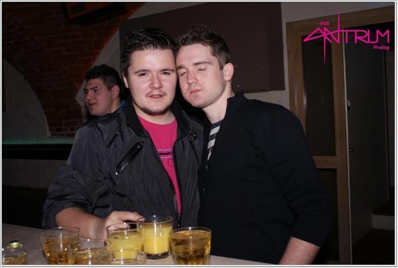 slika0012 Antrum (Petak i subota, 1. i 2.2.2013) slika0012 Antrum (Petak i subota, 1. i 2.2.2013)