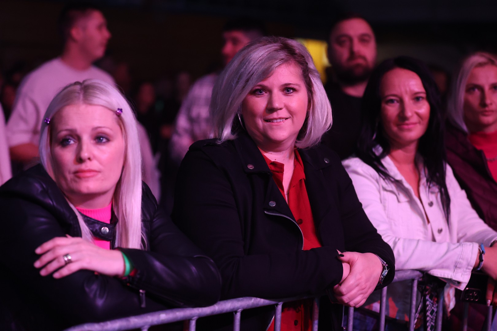 FOTO/VIDEO Grupa Magazin i Boban Rajović otjerali kišnu i tmurnu atmosferu iz Čakovca