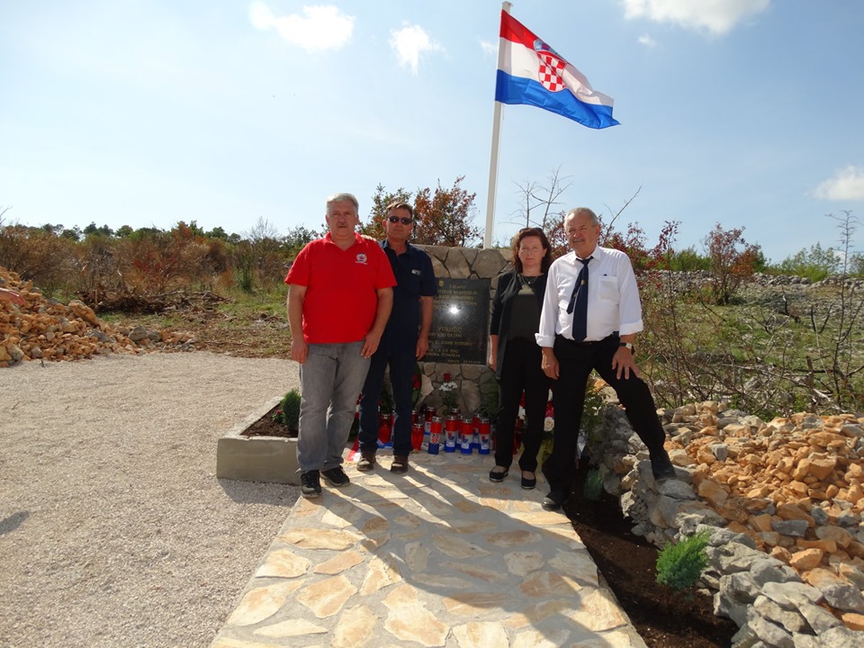 U Vodičkom zaleđu otkriven spomenik zapovjedniku Ivanu Vurušiću