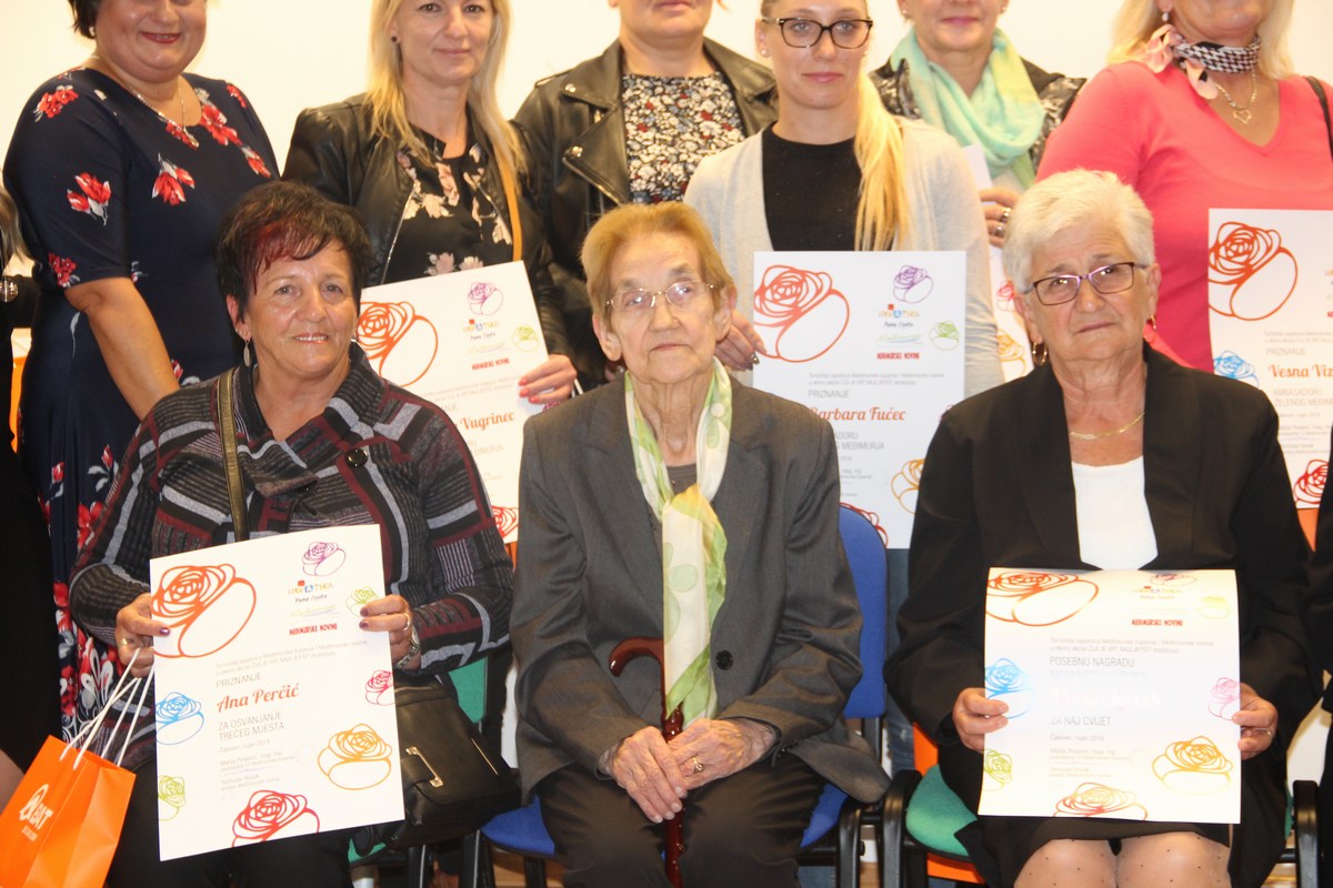 ZALJUBLJENICE U PRIRODU Odabrani najljepši vrtovi i okućnice Međimurja