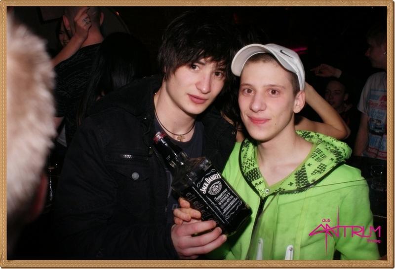 slika0076 Antrum (Subota, 6.4.2013 – Euro party)