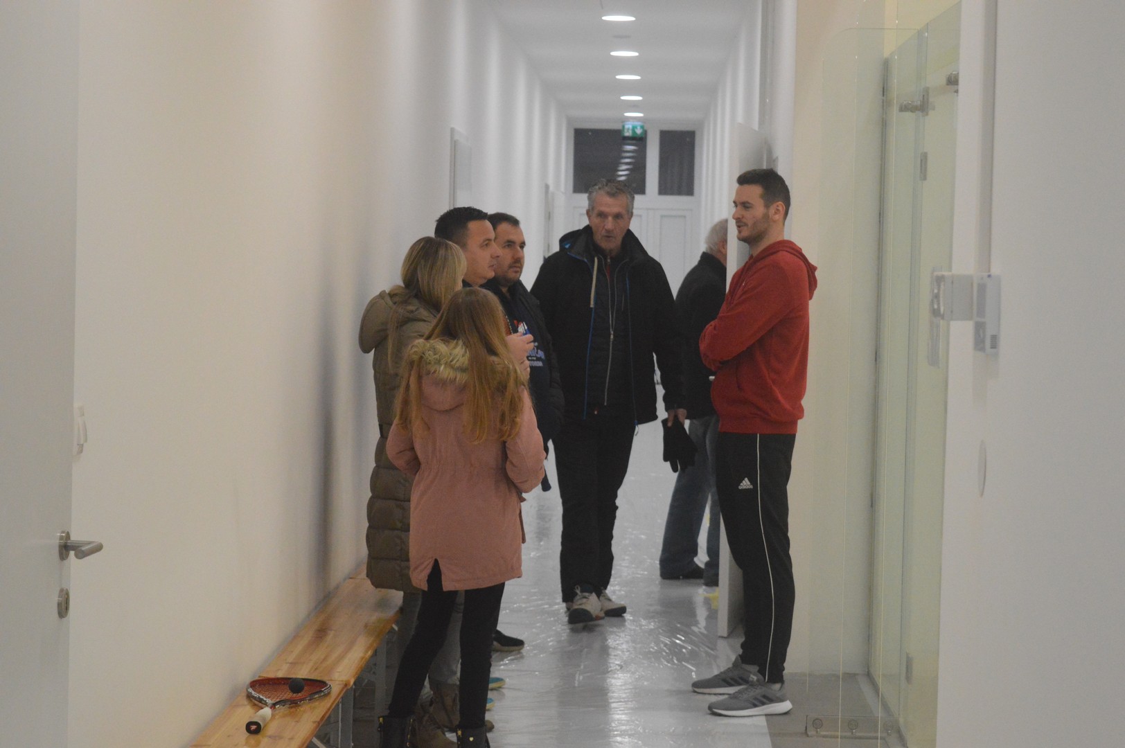 Graničar mještanima otvorio vrata: Mnogi su poželjeli razgledati novoizgrađeni Sportski centar u Kotoribi