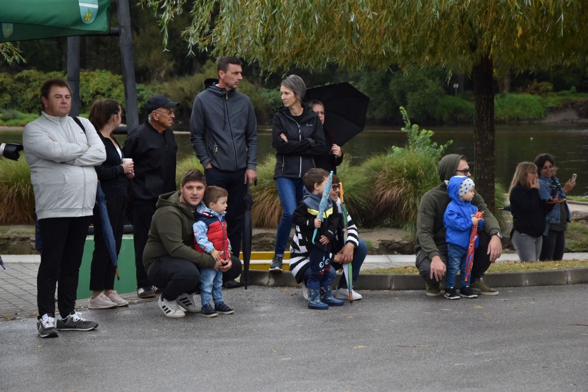 MURSKO SREDIŠĆE Održana uzbudljiva vježba u kojoj su vatrogasci uspješno ugasili požar i spasili unesrećene MURSKO SREDIŠĆE Održana uzbudljiva vježba u kojoj su vatrogasci uspješno ugasili požar i spasili unesrećene