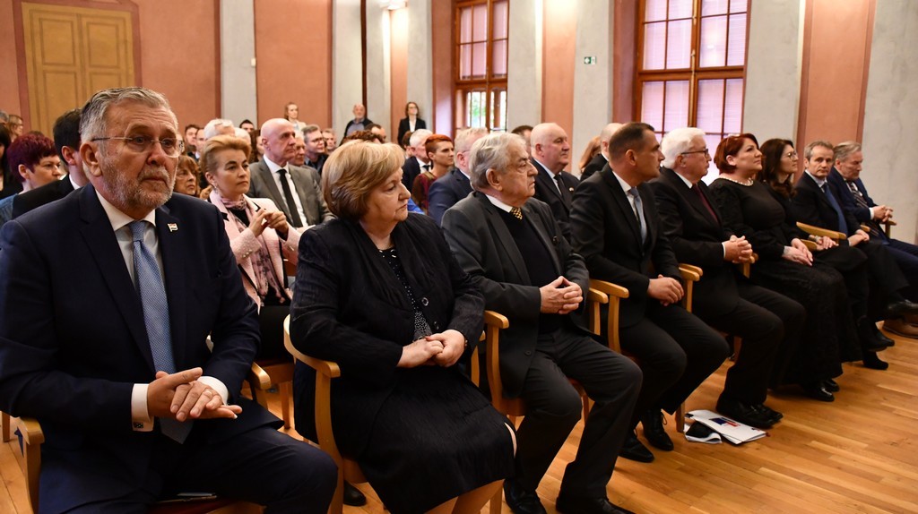 Sjednica županijske Skupštine održana je u zgradi Scheier