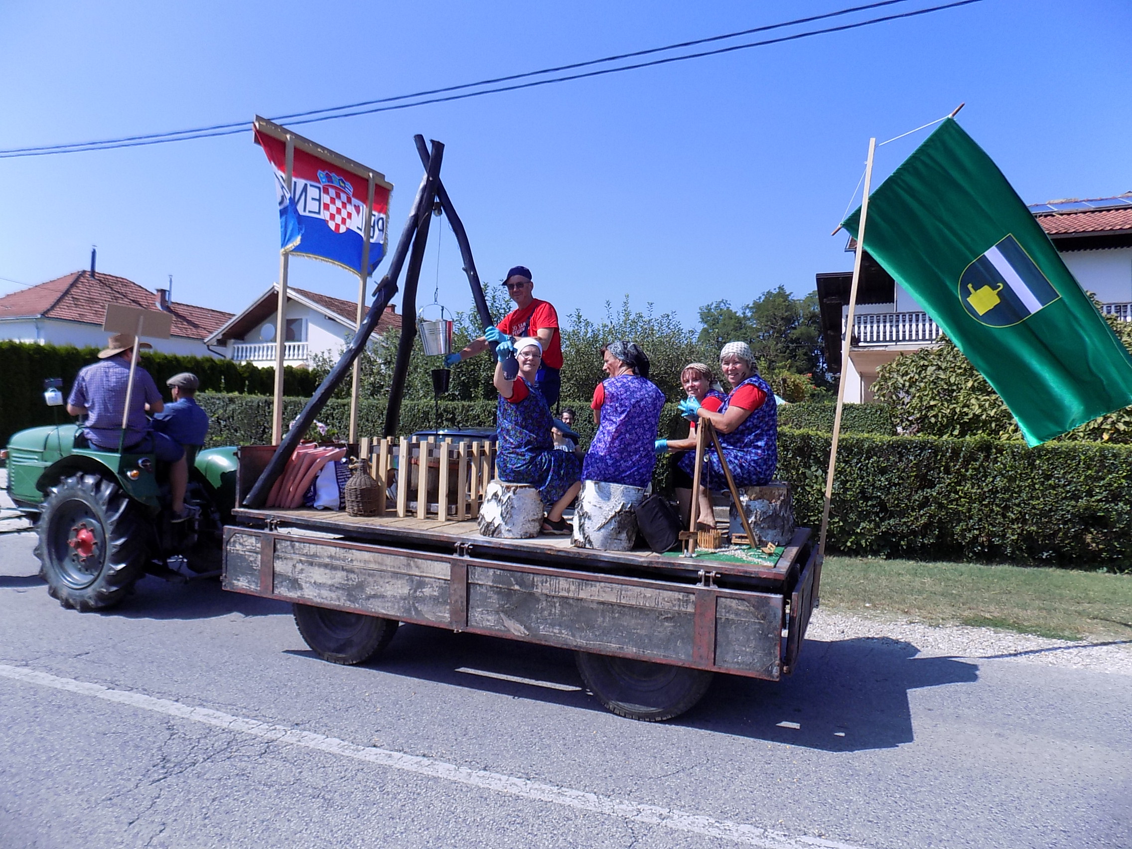 Povorka starih zanata i običaja u Svetom Martinu na Muri