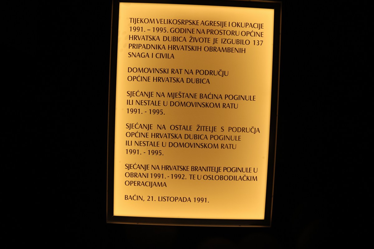 SJEĆANJA Župan Matija Posavec odao počast žrtvama u Baćinu