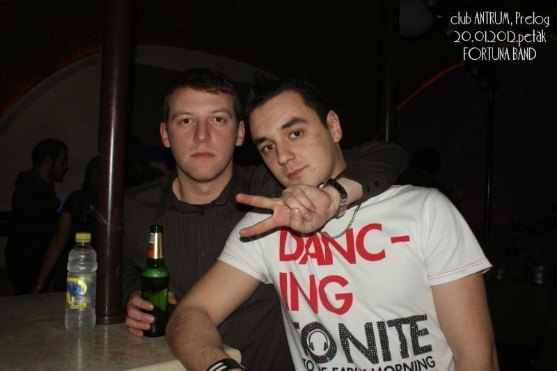 DSC04779 Antrum (Petak, 20.1.2012) DSC04779 Antrum (Petak, 20.1.2012)