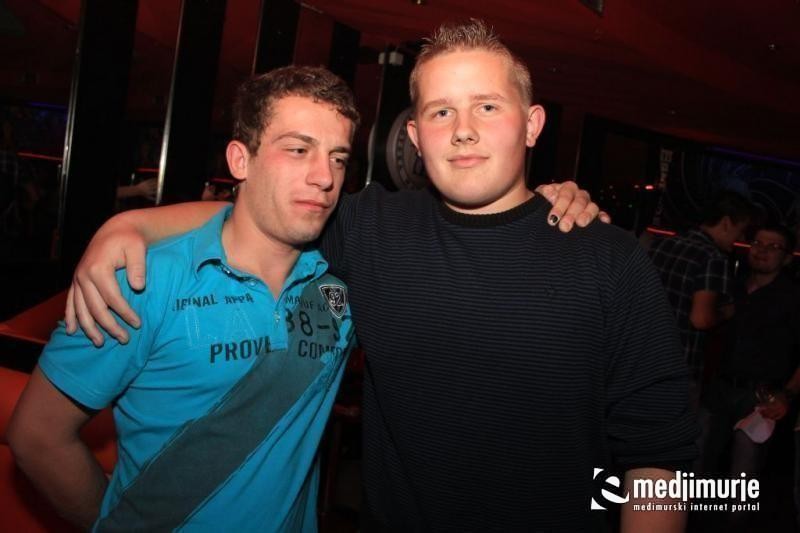 slika0024 Maraton (Subota, 8.10.2011) slika0024 Maraton (Subota, 8.10.2011)