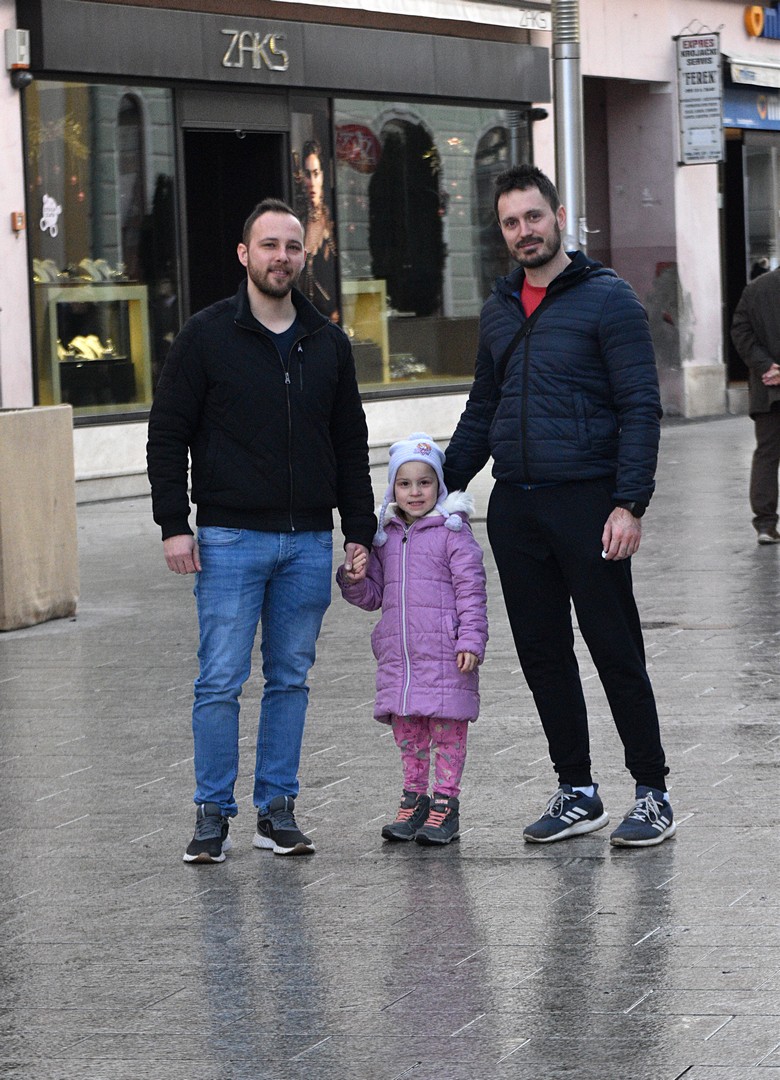 KLIKOM PO ČAKOVCU Veselo i živo u centru grada na Staru godinu