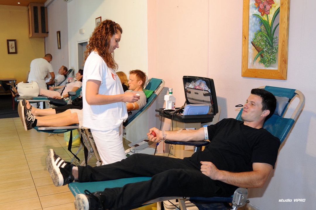 299412442dsc1082559311