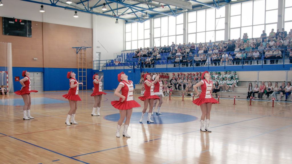 3303251657821036920641980309313