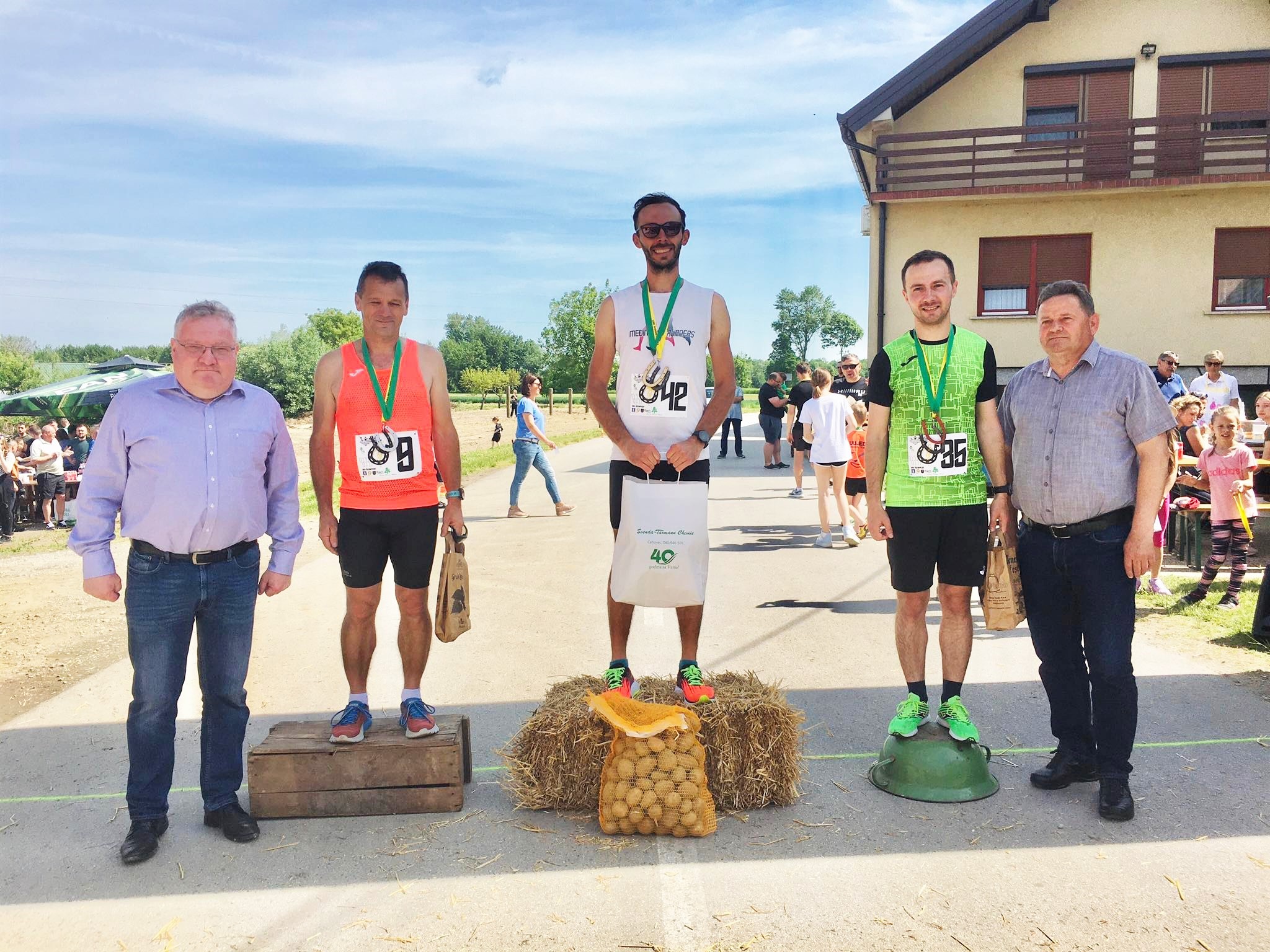 UTRKA ‘ČOSKA POTKOVA’ Najbrži su bili Saša Horvat i Ivana Zeljko!