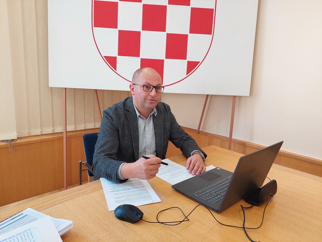 GOSPODARSKO-SOCIJALNO VIJEĆE